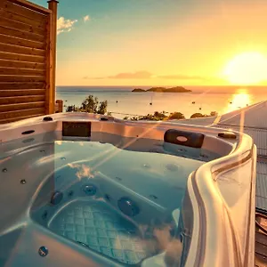 https://sunset-lodge.comcaribbean.com
